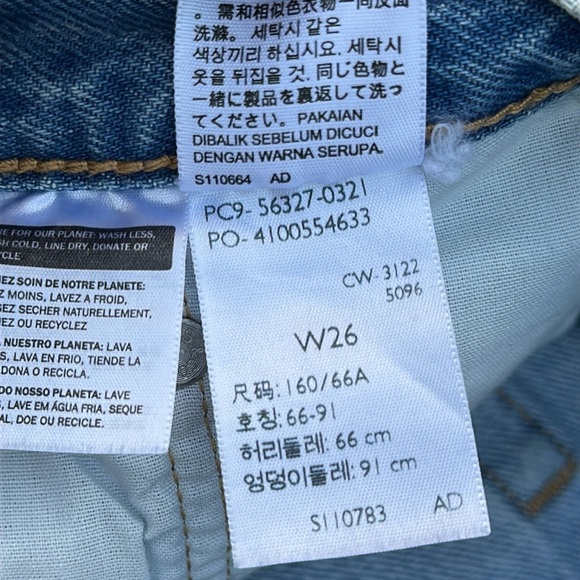 Levi 501 distressed button up cutoff Size 26 denim cutoff shorts - Picture 6 of 6